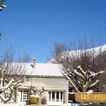Maison de 4 chambres avec jardin clos et wifi a Luz Saint Sauveur