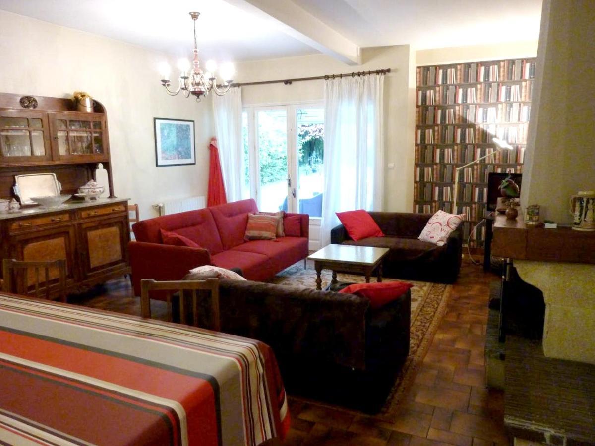 Hébergement de vacances Maison De 4 Avec Jardin Clos Et Wifi A Luz Saint Sauveur